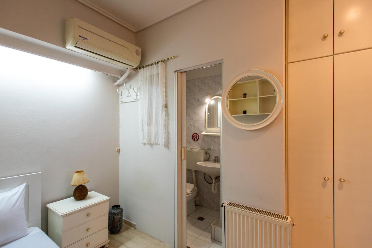 Hector'S Flisvos Apartment Atény Exteriér fotografie